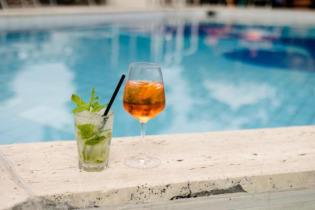 Hotel President Lido di Jesolo Bagian luar foto