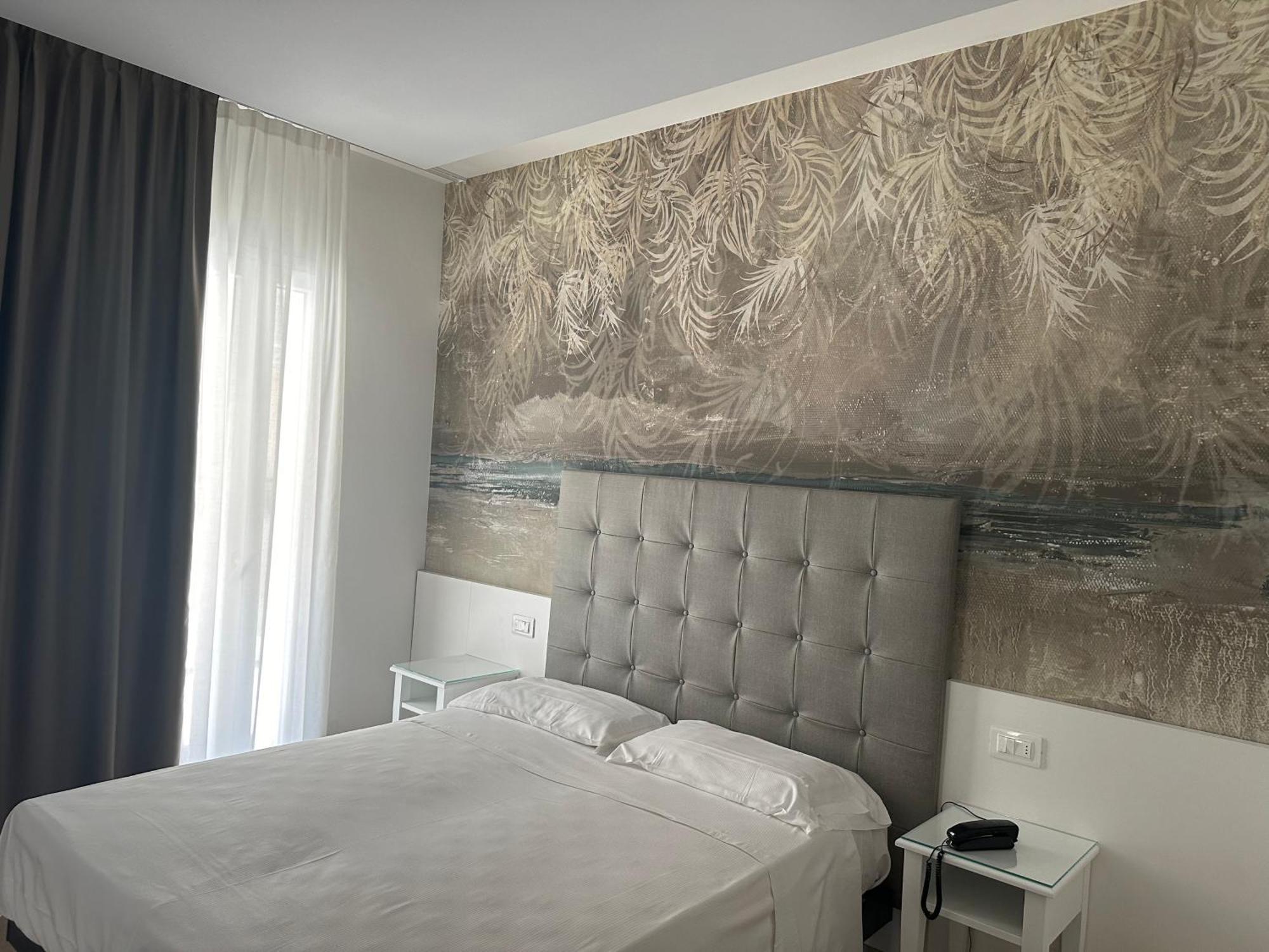 Hotel President Lido di Jesolo Bagian luar foto
